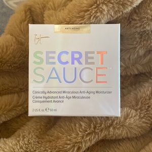 IT Secret Sauce anti-aging moisturizer!